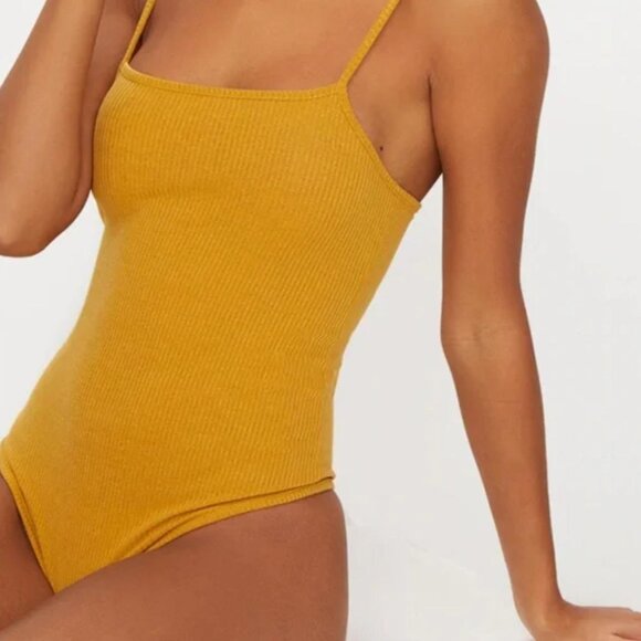 Prettylittlething High Leg Ribbed Square Neck - Picture 1 of 4